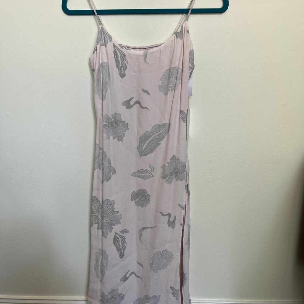 Aritzia (Wilfred) side slit midi dress